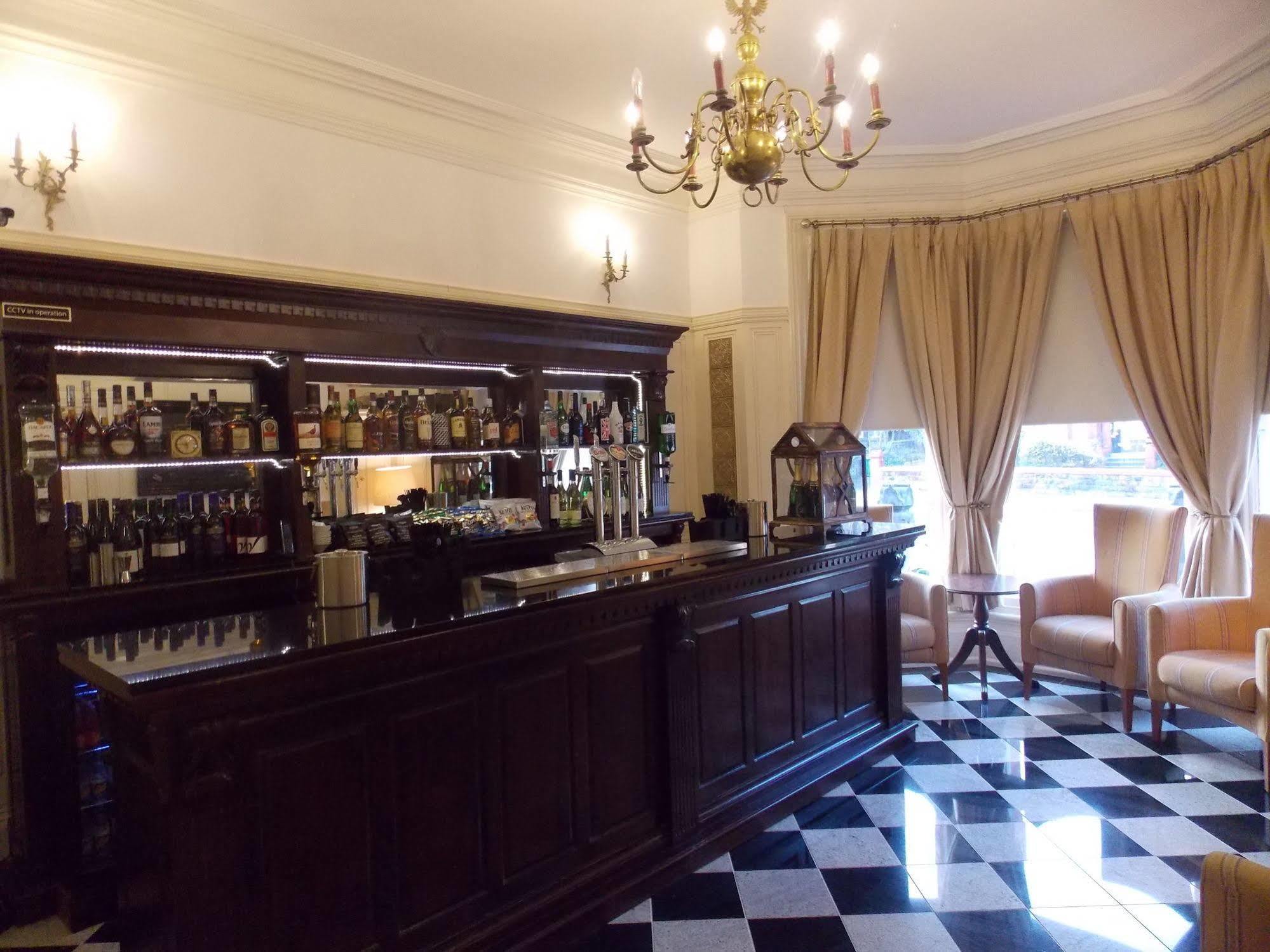 The Mountford Hotel - Free Parking Ливърпул Екстериор снимка