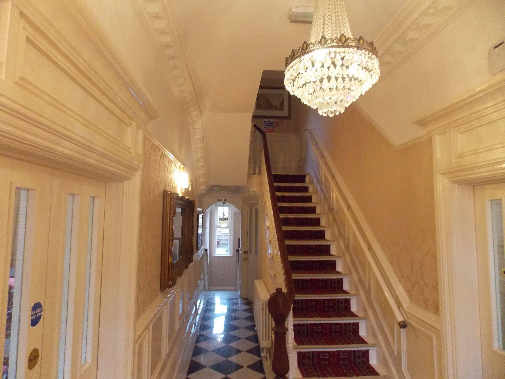 The Mountford Hotel - Free Parking Ливърпул Екстериор снимка